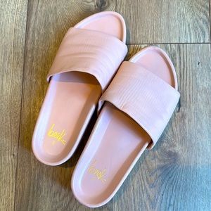 Beek Pelican Slide size 8